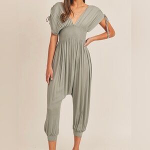 NWOT Sage Romper